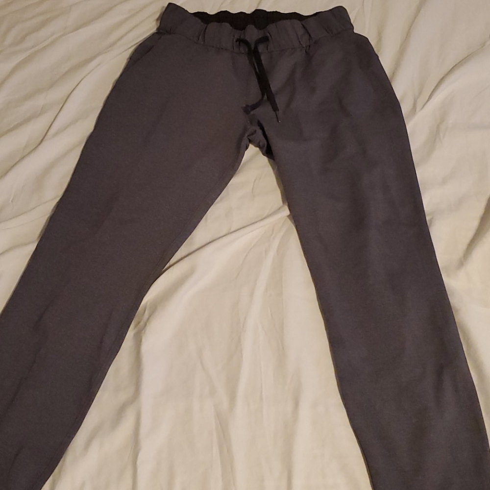 Lululemon joggers